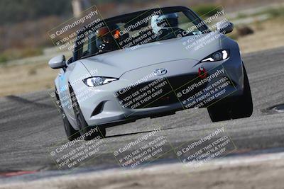 media/Oct-18-2025-Speed Ventures (Sat) [[8b3b7cf525]]/Purple/Session 3 (Sunset)/